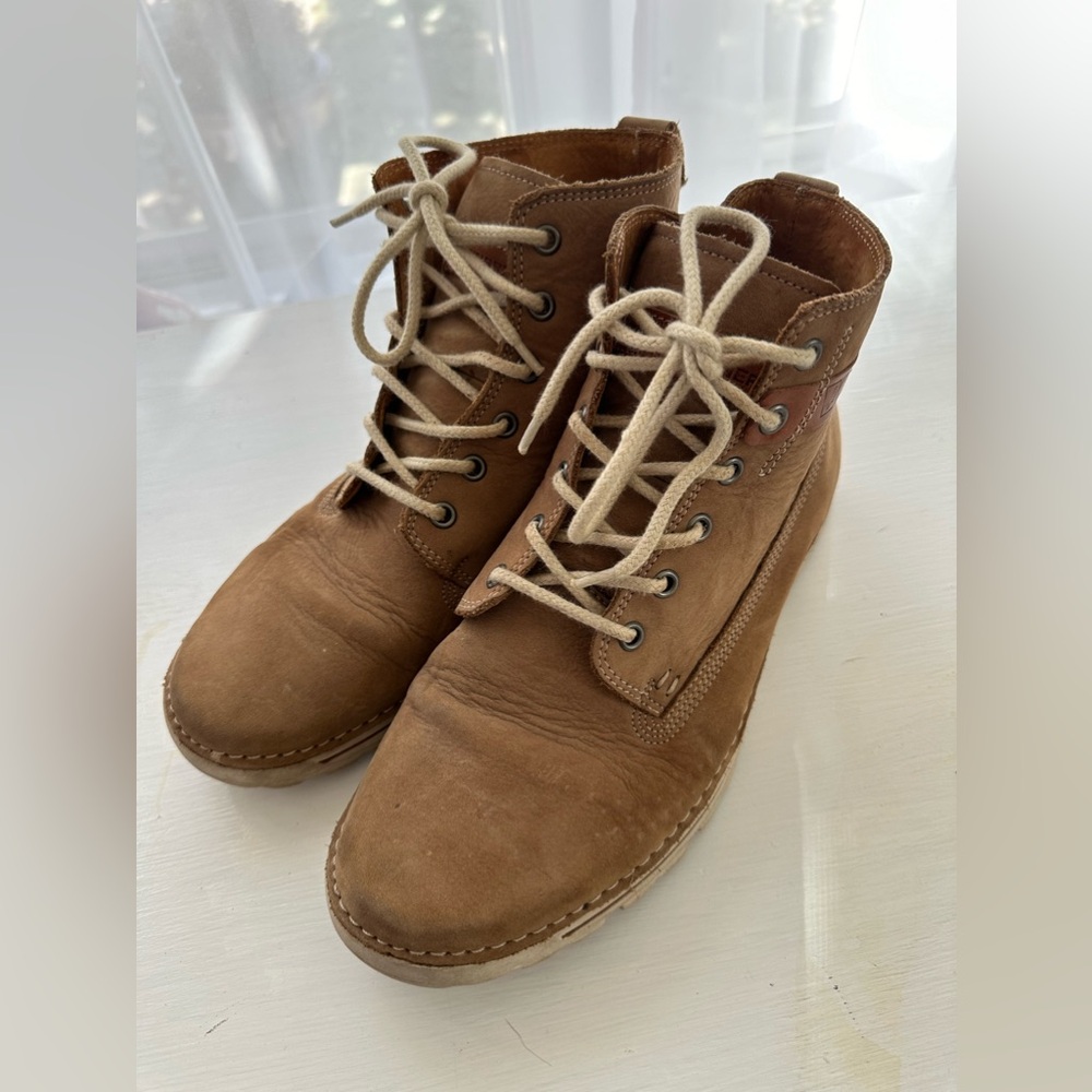 Weinbrenner nubuck hiking boots size 41EU 9US